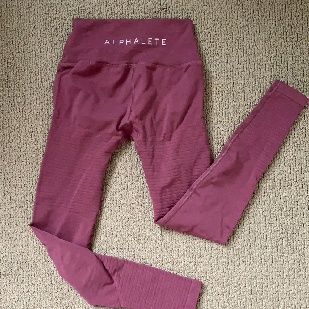 Alphalete Revival Legging